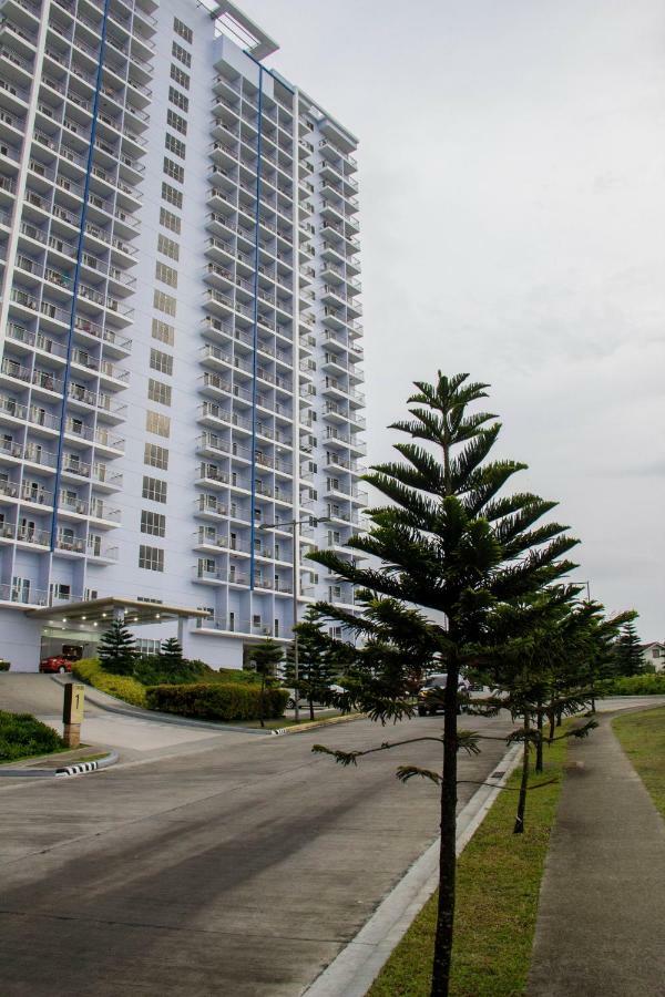 Smdc Wind Residences Tagaytay With Balcony 19Th Floor Tagaytay City Buitenkant foto