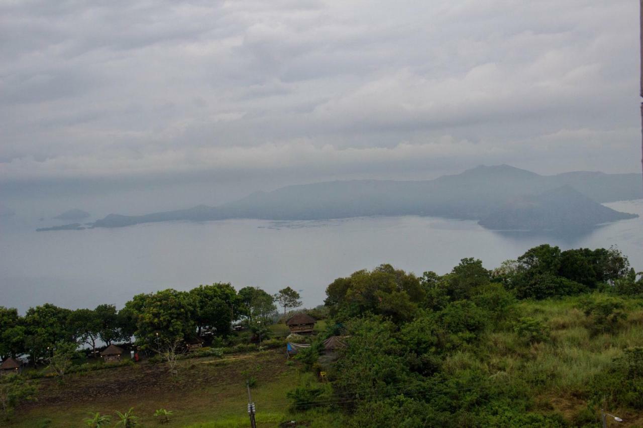 Smdc Wind Residences Tagaytay With Balcony 19Th Floor Tagaytay City Buitenkant foto