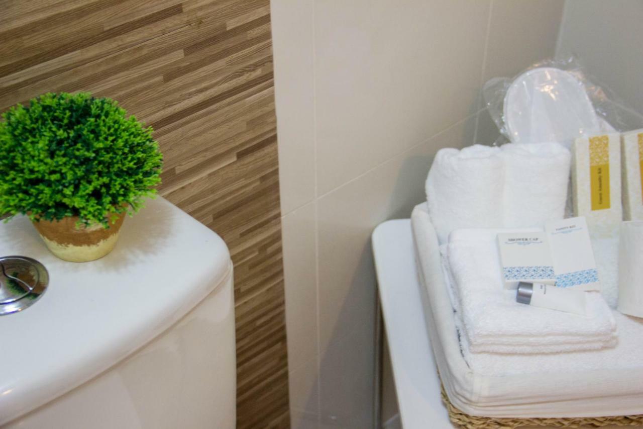 Smdc Wind Residences Tagaytay With Balcony 19Th Floor Tagaytay City Buitenkant foto
