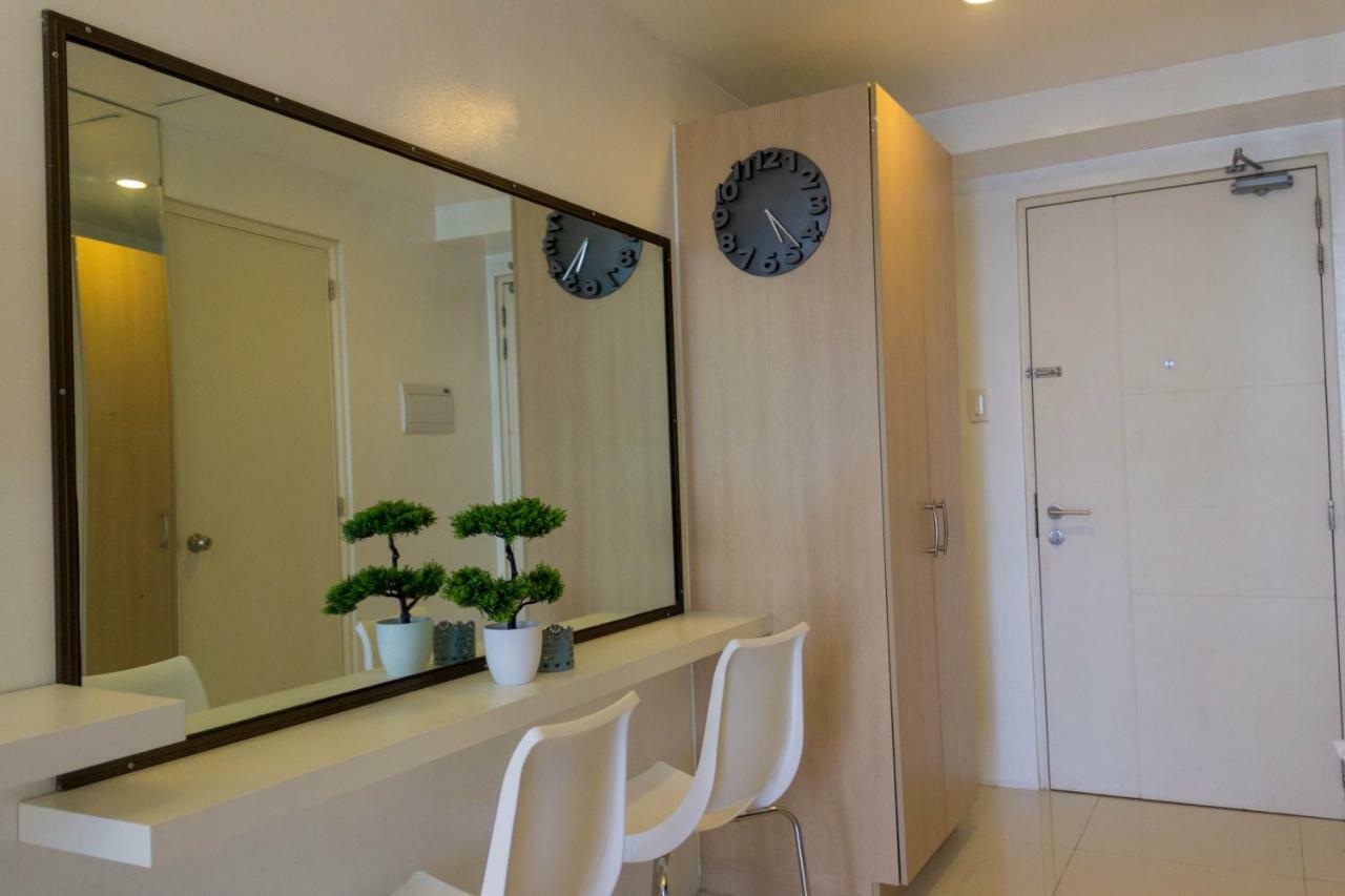 Smdc Wind Residences Tagaytay With Balcony 19Th Floor Tagaytay City Buitenkant foto