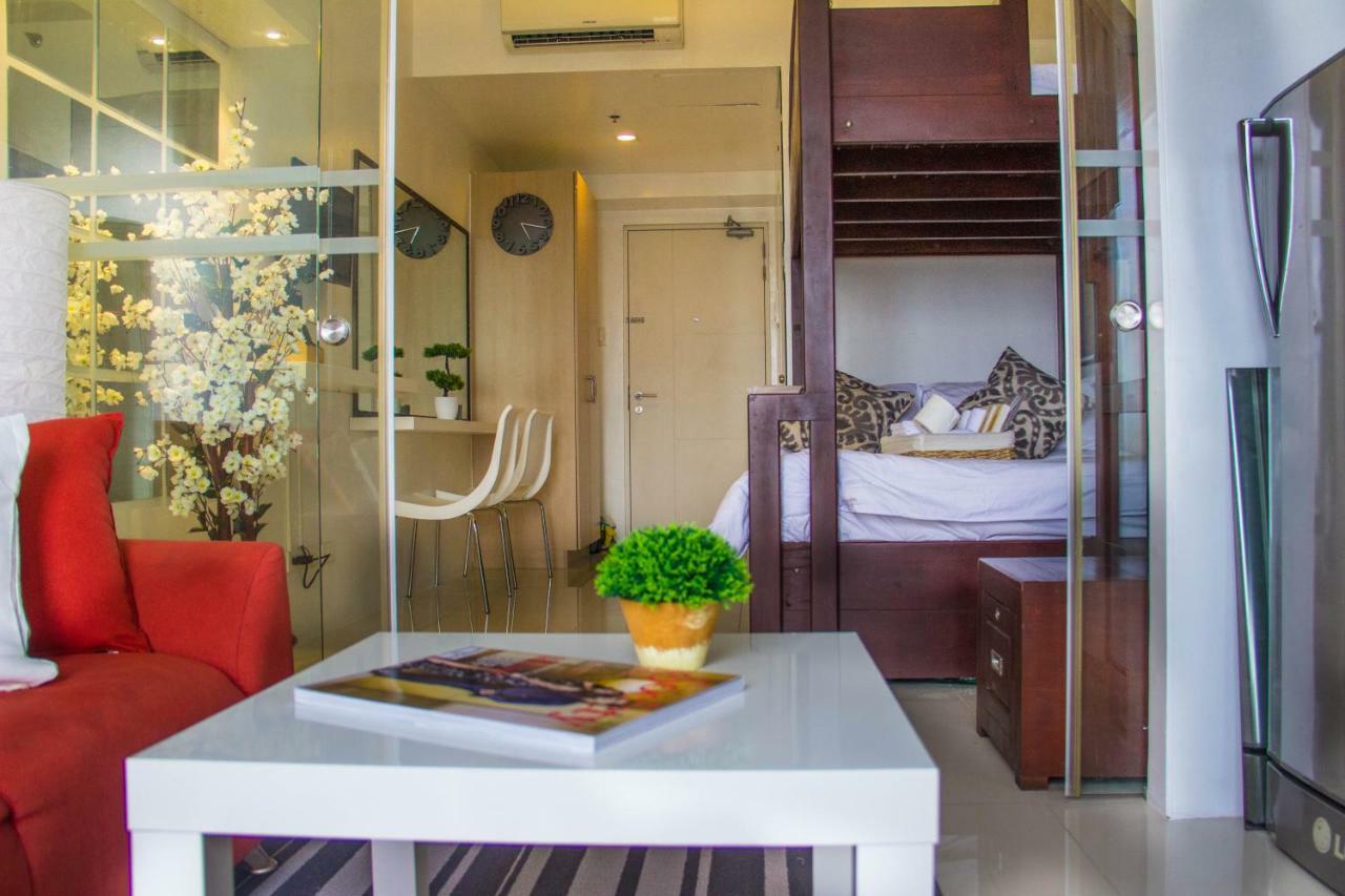 Smdc Wind Residences Tagaytay With Balcony 19Th Floor Tagaytay City Buitenkant foto